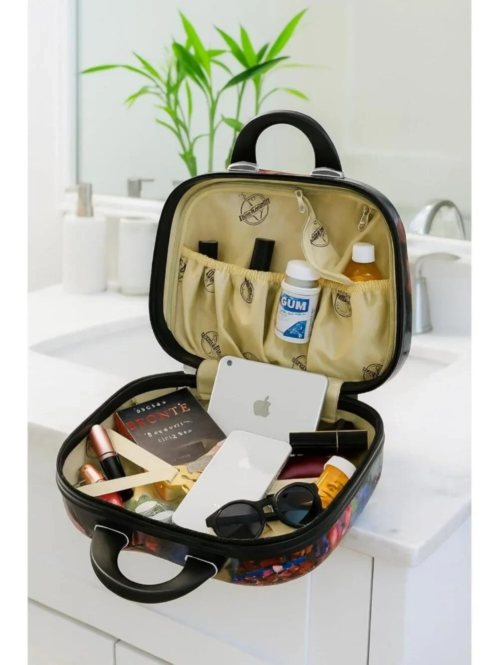 Chic 13-Inch Cosmetic Case Shoulder Tote - Stylish Travel Organizer, Paris